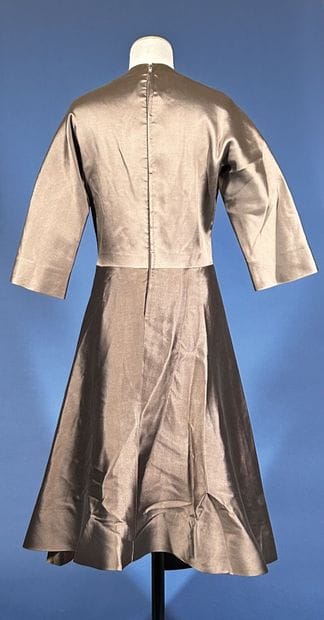 JACQUES GRIFFE Haute couture 
Robe en satin...