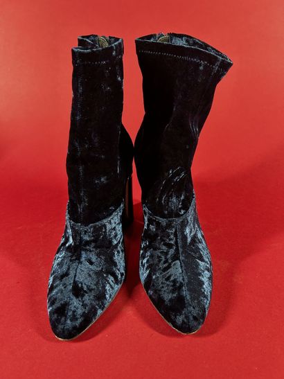 PHILLIP LIM
Paire de bottines en velours...
