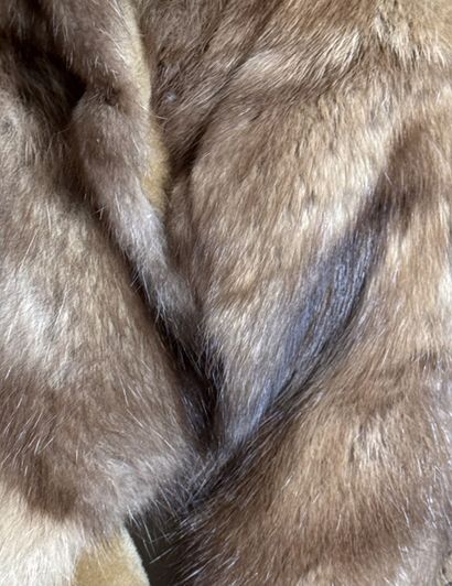 DOLCE REBECCA design Gabriel PISANI
Manteau...