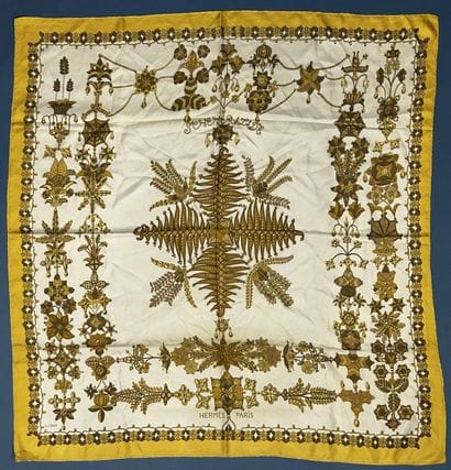 HERMÈS Paris 
Carré en twill de soie imprimée...