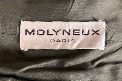MOLYNEUX
Robe mi-longue en soie kaki imprimée...