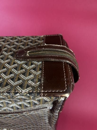 GOYARD 
Valise porte-habit pliable chiffrée...