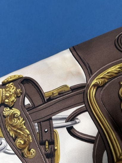 HERMÈS Paris
Carré en twill de soie imprimé,...
