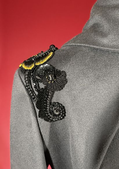 MATTHEW WILLIAMSON
Manteau 7/8 en drap ardoise,...