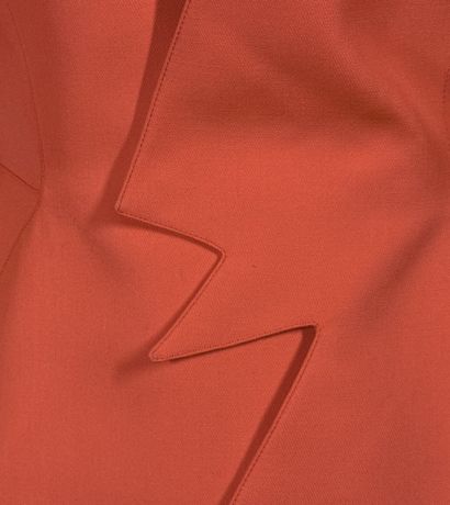 THIERRY MUGLER 
Veste en laine peignée orange,...