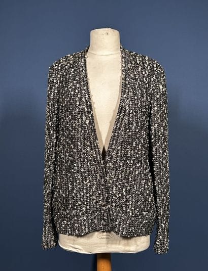 CHANEL AUTOMNE 2004
Veste en tweed viscose...