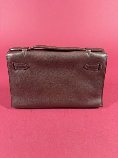 HERMÈS Paris Made in France 
Pochette Kelly...