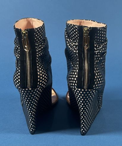 JEROME DREYFUS
Paire d'escarpins en cuir...