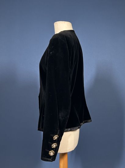 SAINT LAURENT RIVE GAUCHE 
Veste du soir...