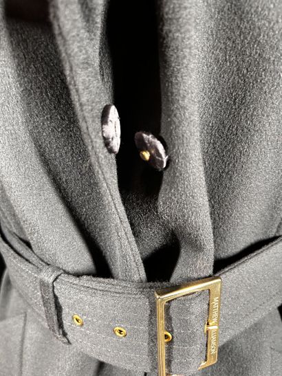 MATTHEW WILLIAMSON
Manteau 7/8 en drap ardoise,...