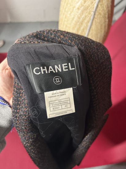 CHANEL, automne 2002
Veste en lainage à carreaux...