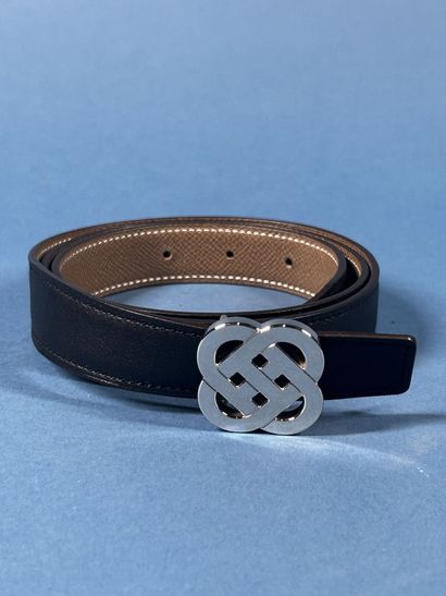 HERMÈS Paris Made in France
Fine ceinture...