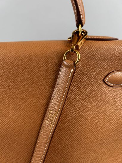 HERMÈS Paris Made in France 
Sac Kelly 35...