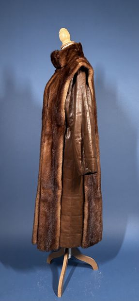 Jean-Charles DE CASTELBAJAC pour J. MENDEL
Manteau...
