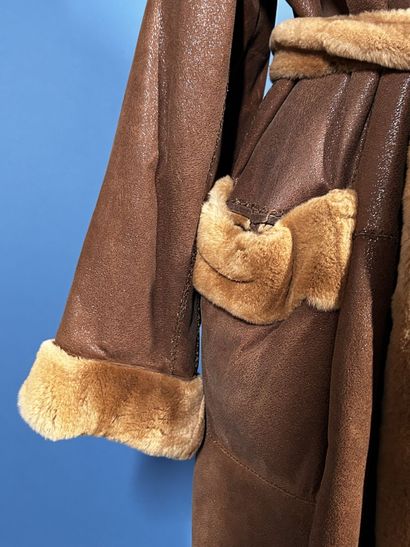 FISCHELIS
Manteau réversible en peau retournée...