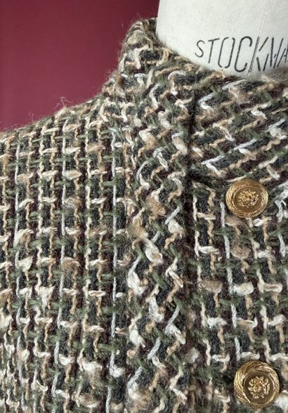 CHANEL haute couture, n°57917.
Tailleur en...