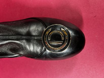 DIOR 
Paire de bottes 