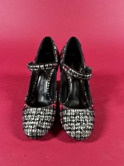 DOLCE & GABBANA
Paire d'escarpins en tweed...