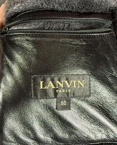 LANVIN 
Manteau homme en peau lainé noir...