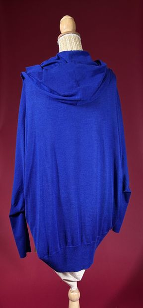 ALEXANDER McQUEEN 
Ensemble en cachemire,...