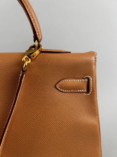 HERMÈS Paris Made in France 
Sac Kelly 35...