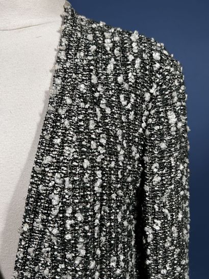 CHANEL AUTOMNE 2004
Veste en tweed viscose...