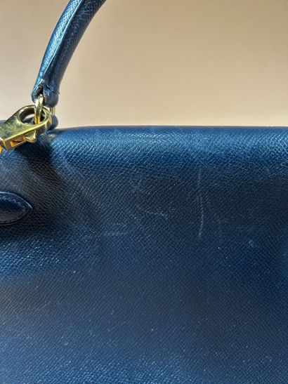 HERMÈS Paris Made in France 
Sac Kelly 32...