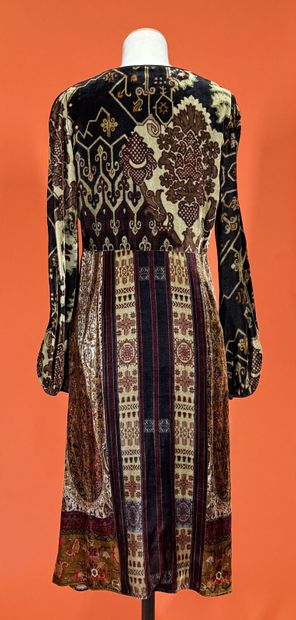 ETRO
Robe longue en velours imprimé de rayure...