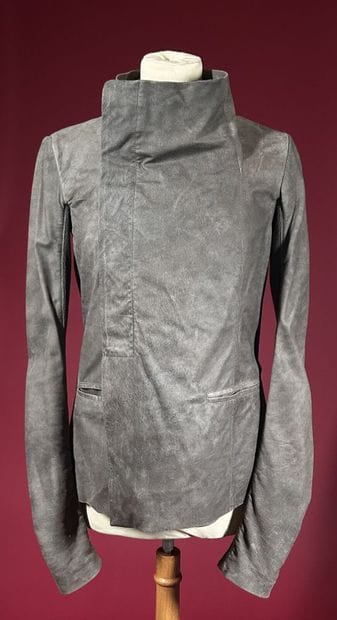 RICK OWENS 
Veste en cuir gris éléphant,...