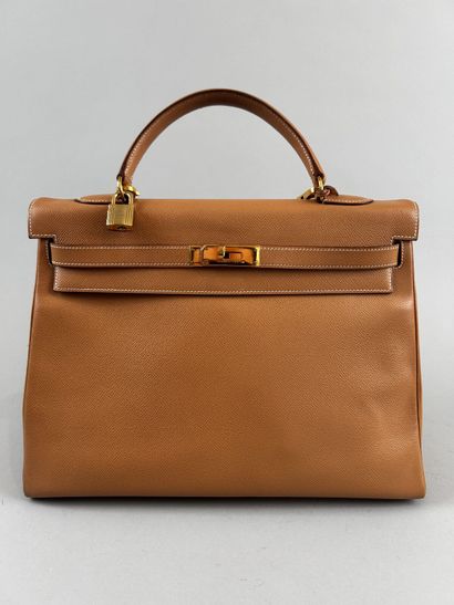 HERMÈS Paris Made in France 
Sac Kelly 35...