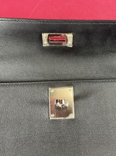 HERMÈS Paris Made in France 
Pochette en...