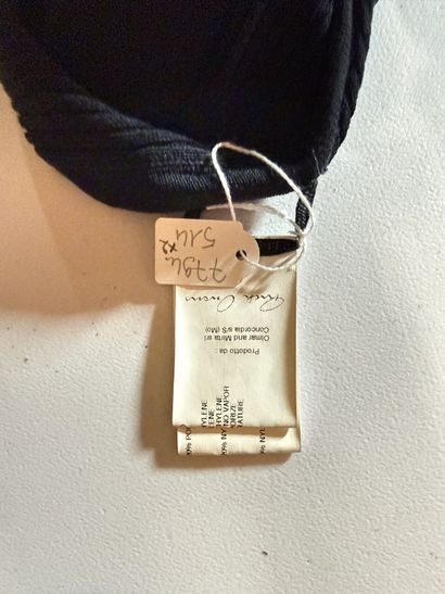 RICK OWENS 
Ensemble composé d'un top côtelé...