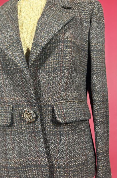 CHANEL, automne 2002
Veste en lainage à carreaux...