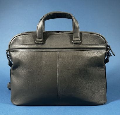 VLIEGER & VANDAM 
Serviette en cuir gris...