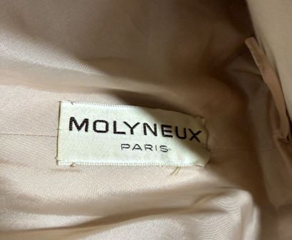 MOLYNEUX 
Robe longue façon toile de jute...