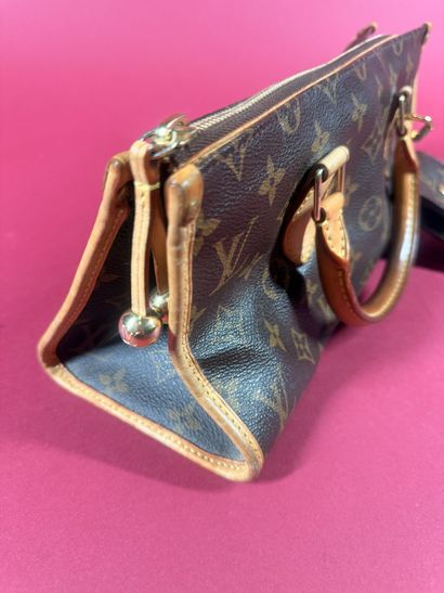 LOUIS VUITTON 
Sac 