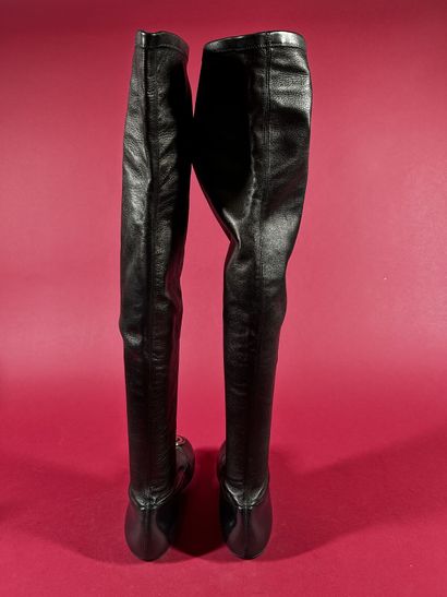 DIOR 
Paire de bottes 