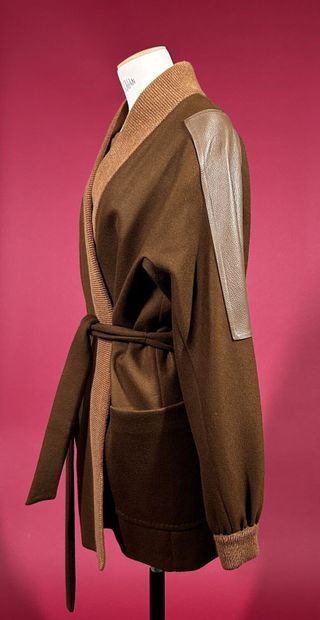 MAX MARA
Ensemble composé d'un top en jersey,...