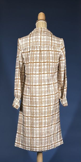 BALMAIN Boutique 
Robe chemise mi-longue...