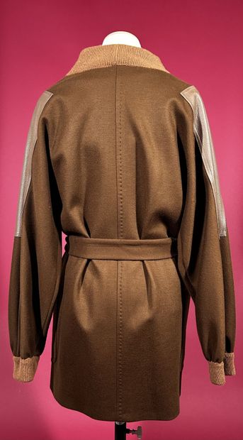 MAX MARA
Ensemble composé d'un top en jersey,...