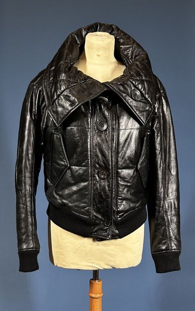 ALEXANDER McQUEEN 
Blouson doudoune en cuir...