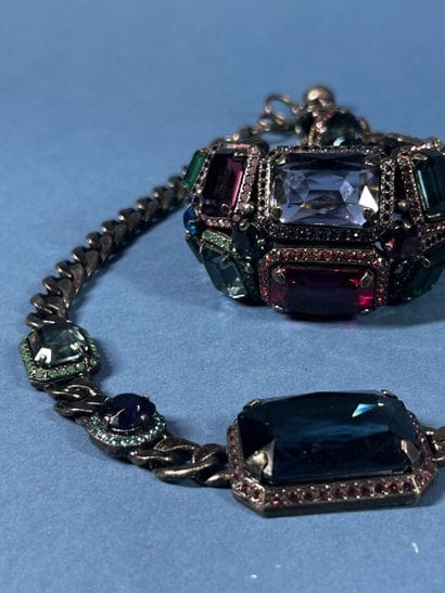 LANVIN 
Parure en métal argenté vernissé...