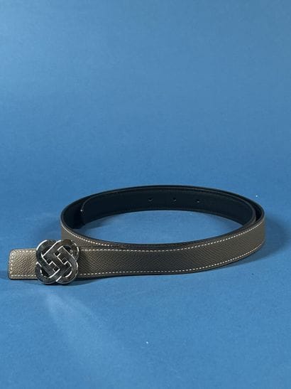 HERMÈS Paris Made in France
Fine ceinture...