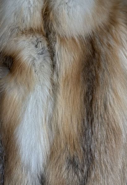 WEIS STAIGER Berlin 
Manteau long en renard,...