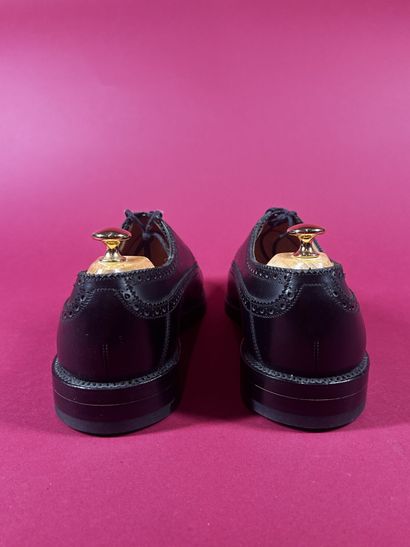 J. M. WESTON 
Paire de derby homme à lacets...
