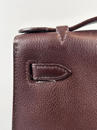 HERMÈS Paris Made in France 
Pochette Kelly...