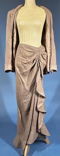 THIERRY MUGLER 
Ensemble en lin et laine...