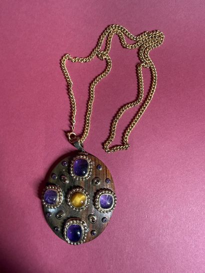 SYLVIA TOLLEDANO (?)
Pendentif plaque bois...