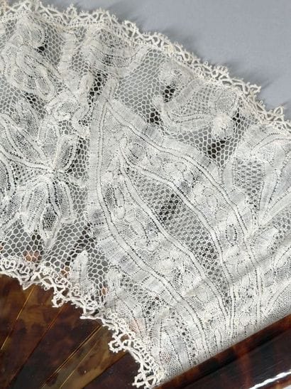 Flemish lace, Europe, circa 1900
A beautiful...