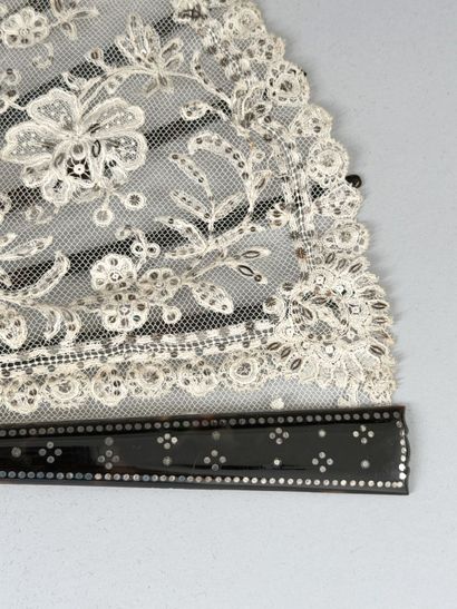 Lace Roses, France, circa 1900
Folded fan;...